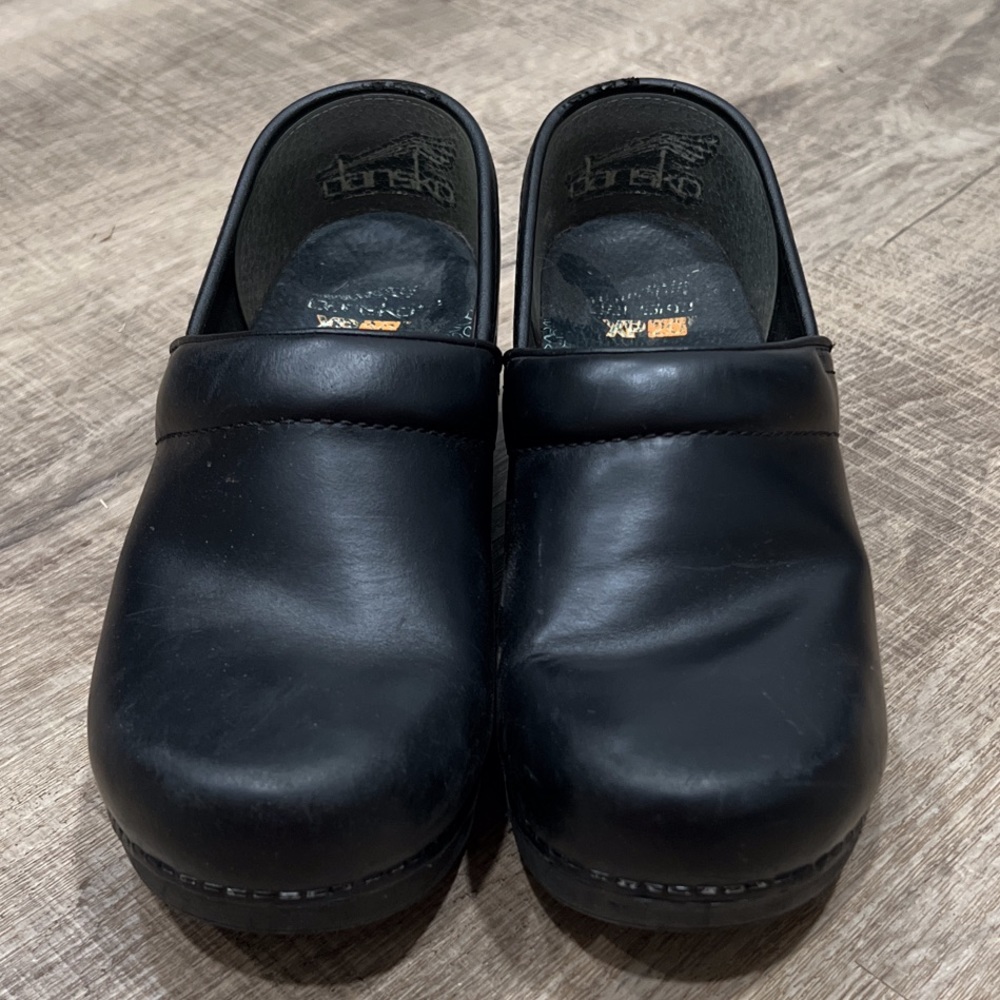 Dansko XP 2.0 Black. Women’s size 36.